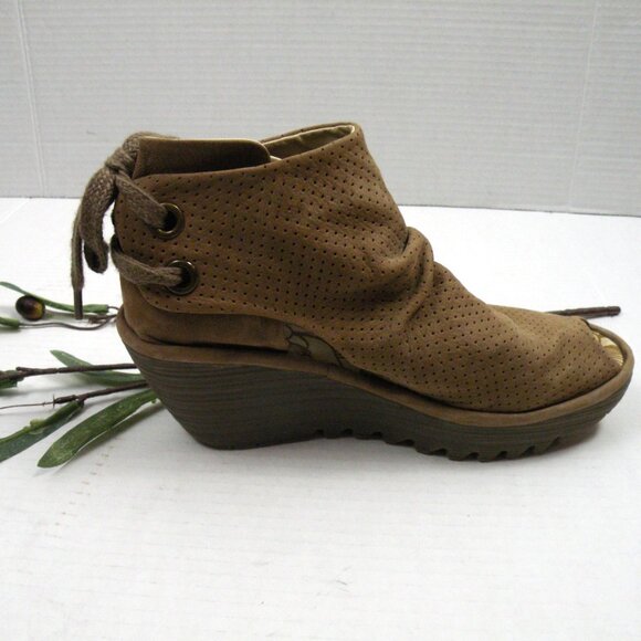 Worn Once! Fly London Yema Perforated Wedge Peep Toe Shoes 39 (9) - Picture 2 of 9